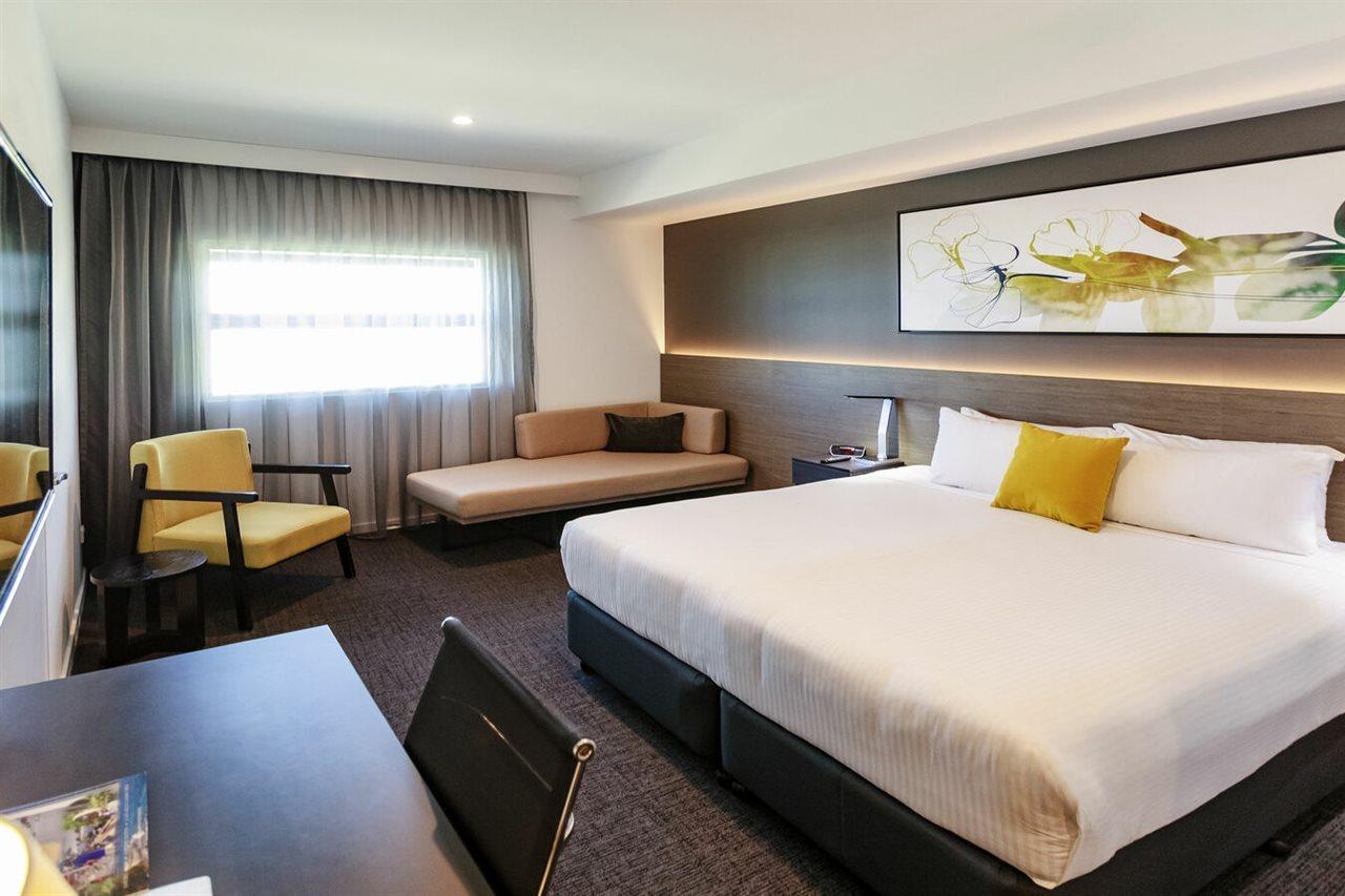 Mercure Sunshine Coast Кавана-Уотерс Экстерьер фото