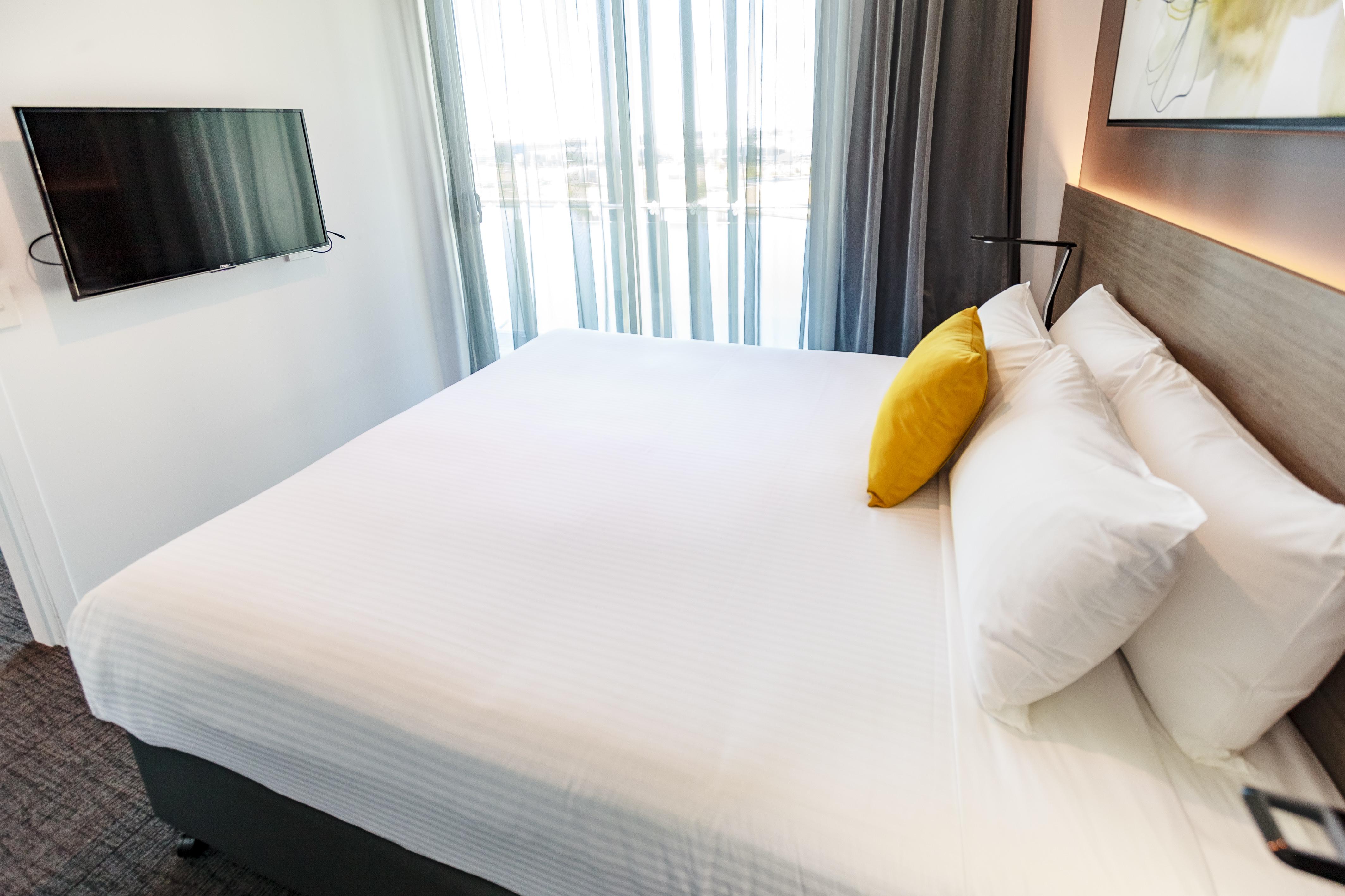 Mercure Sunshine Coast Кавана-Уотерс Экстерьер фото