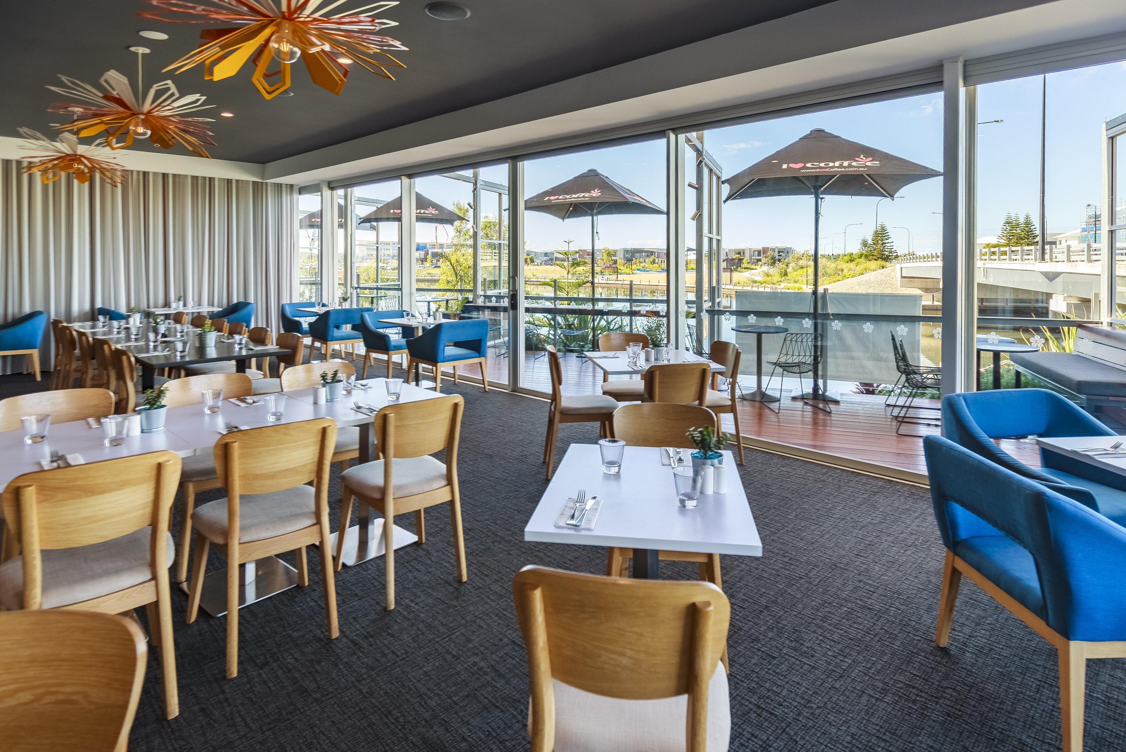 Mercure Sunshine Coast Кавана-Уотерс Экстерьер фото