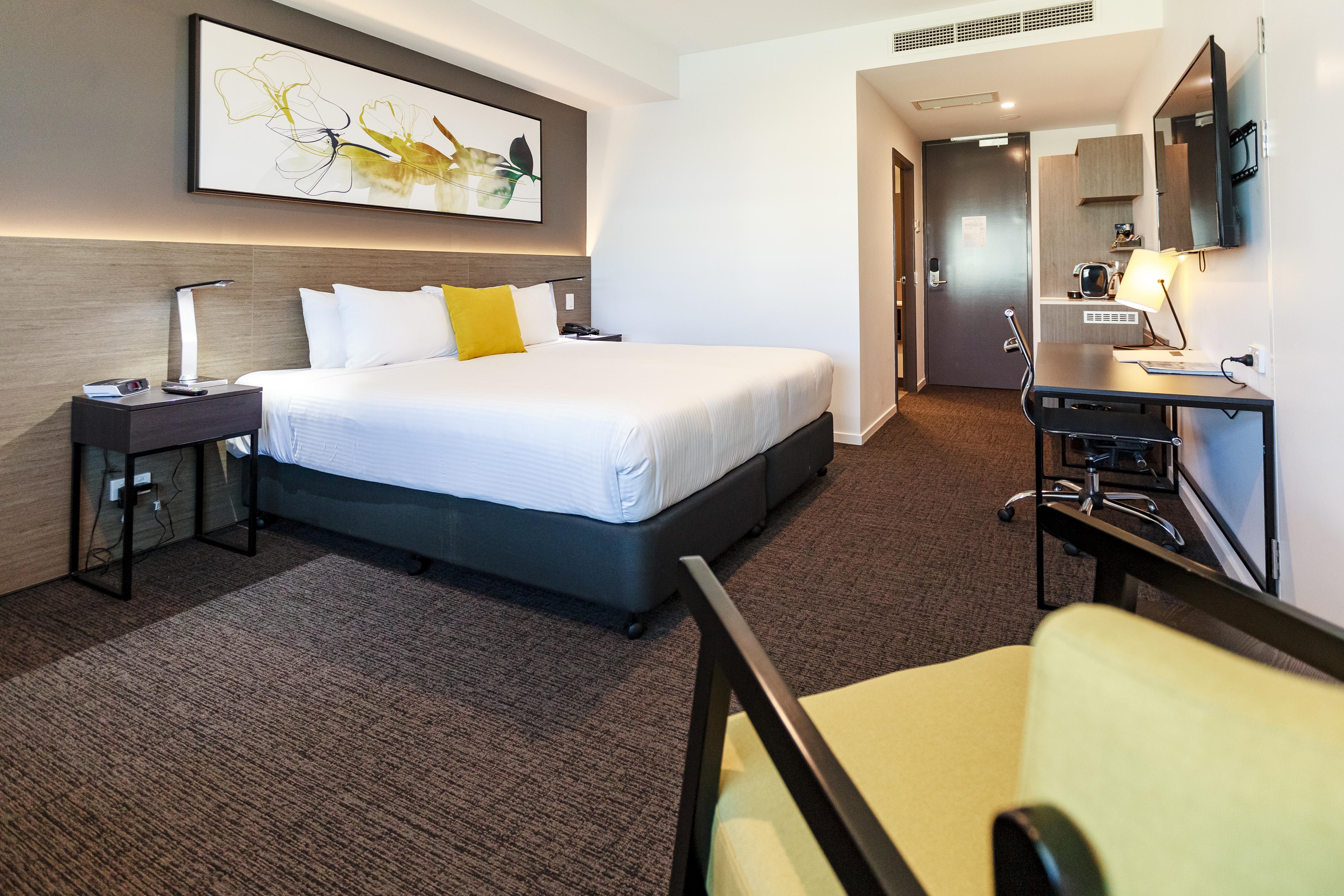 Mercure Sunshine Coast Кавана-Уотерс Экстерьер фото