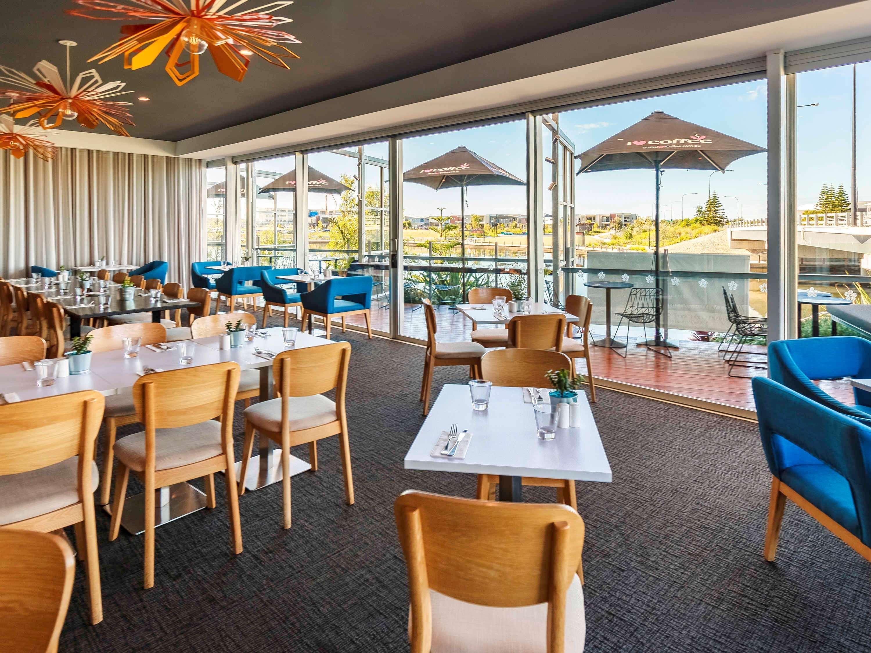 Mercure Sunshine Coast Кавана-Уотерс Экстерьер фото