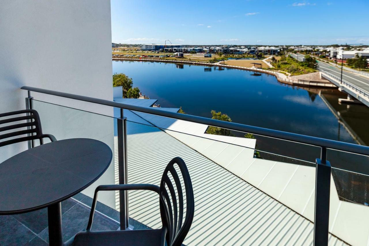 Mercure Sunshine Coast Кавана-Уотерс Экстерьер фото